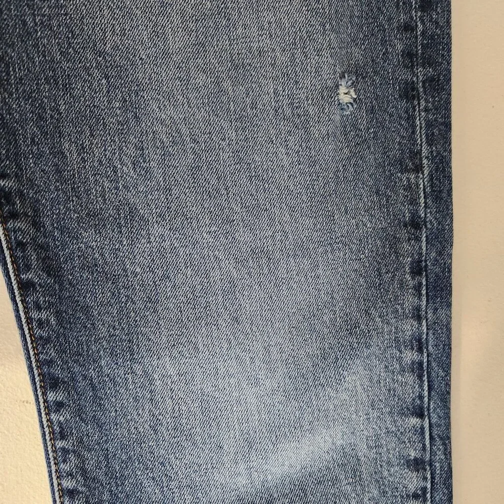American Eagle Outfitters Distressed High-Waisted Blue Denim Jeans W34 L31 Dad